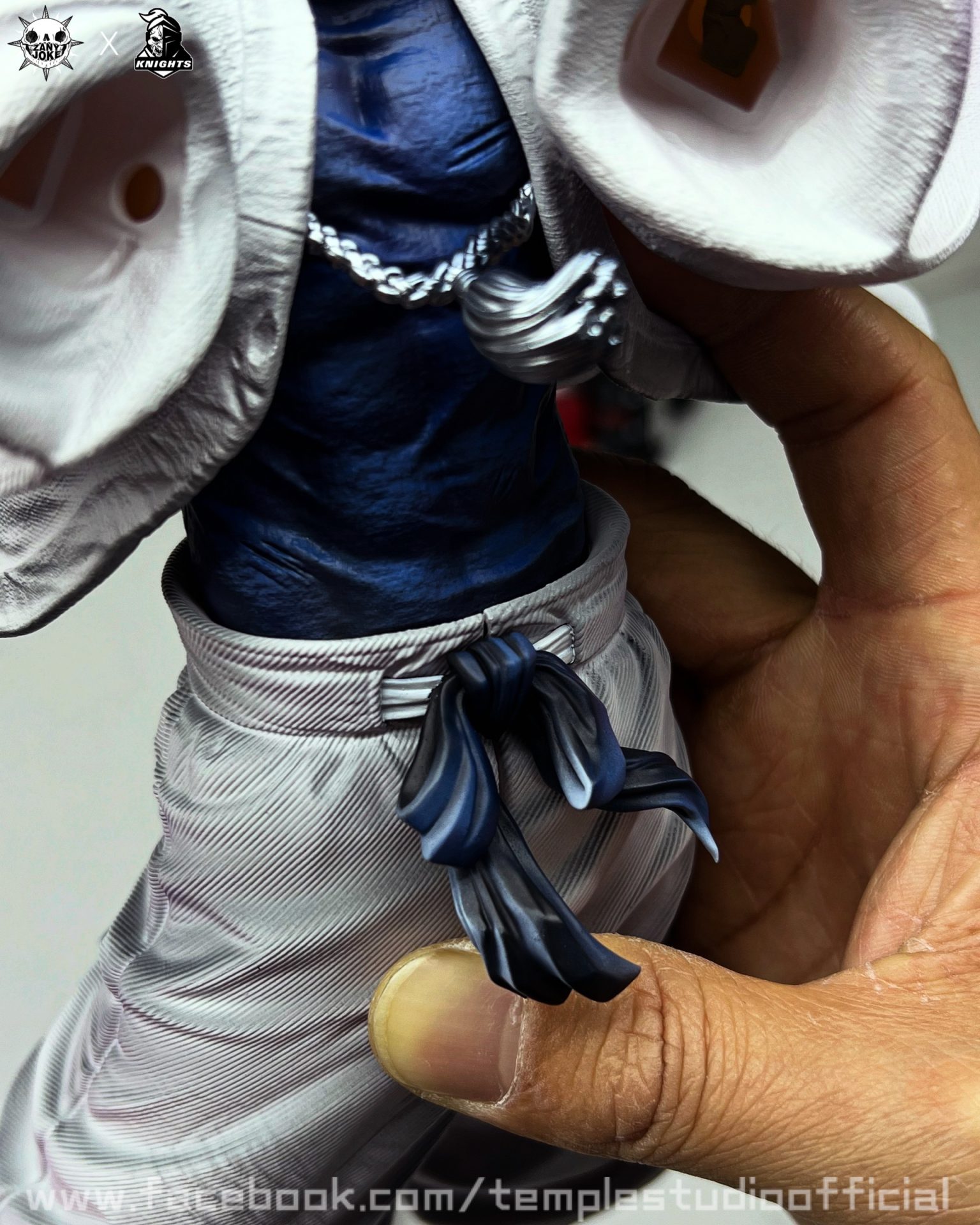 Gojo Satoru Battle of the Demon Realm Shinjuku Statue Resin PREORDER pants